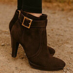 Tory Burch SZ 8.5 Melrose Brown Suede Boots Gold Hardware 4" Heel